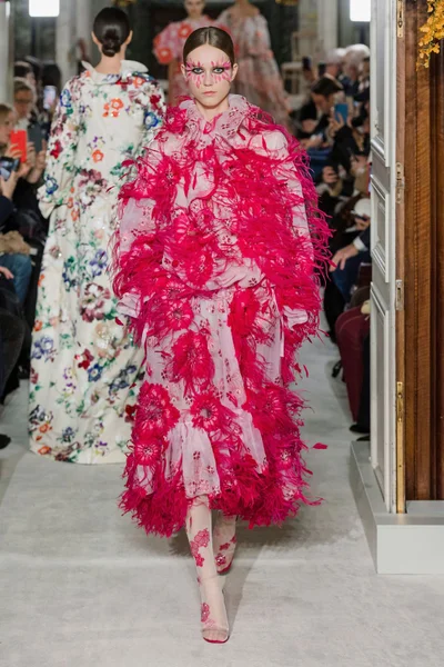 Look 32